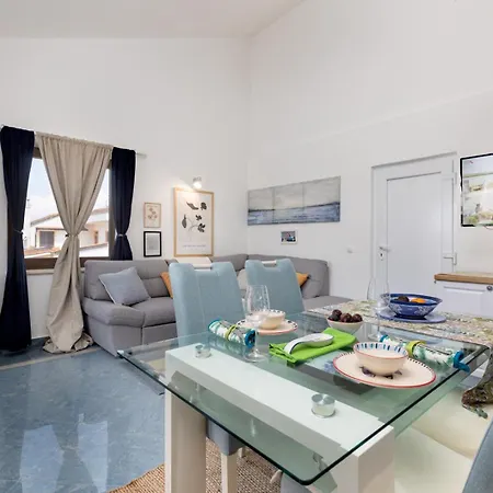 Apartment Blue Gallery Vantacici